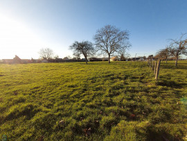 
                                                                                        Vente
                                                                                         Terrain semi viabilisé 1879 m2 - Le Neubourg à 10 min