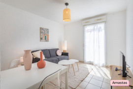 
                                                                                        Location
                                                                                         TOULON 83000 - Studio bien aménagé avec Balcon au cœur de Toulon