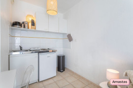 
                                                                                        Location
                                                                                         TOULON 83000 - Studio bien aménagé avec Balcon au cœur de Toulon