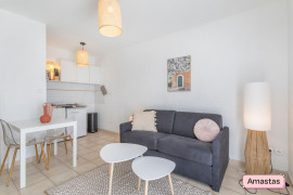 
                                                                                        Location
                                                                                         TOULON 83000 - Studio bien aménagé avec Balcon au cœur de Toulon