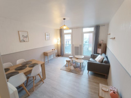 
                                                                                        Location
                                                                                         très beau T1 Bis avec chambre Amiens centre