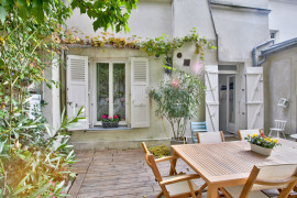 
                                                                                        Vente
                                                                                         Très bel appartement 5 pièces avec jardin