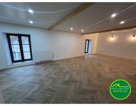 
                                                                                        Location
                                                                                         TRIPLEX DE 145M²