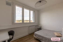 
                                                                                        Colocation
                                                                                         Une chambre de disponible dans cette colocation de 3 chambres à Pierre Bénite - 469371