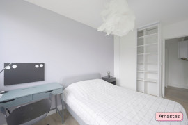 
                                                                                        Colocation
                                                                                         Une chambre disponible dans cette superbe colocation de 4 chambres - 5691065C4