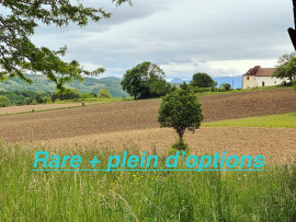 
                                                                                        Vente
                                                                                         Une ferme au calme avec vue sur les Pyrénées