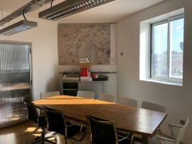 
                                                                                        Vente
                                                                                         Vente Bureaux Paris 75010