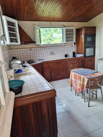 
                                                                                        Vente
                                                                                         Villa à étage de 216m² habitable sur terrain de 5899m² situé sur la commune du VAUCLIN