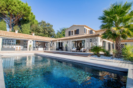 
                                                                                        Location de vacances
                                                                                         Villa Allure