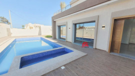 
                                                                                        Vente
                                                                                         VILLA AVEC PISCINE - DJERBA ZA - TITRE BLEU