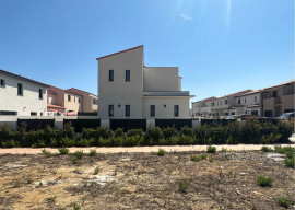 
                                                                                        Vente
                                                                                         VILLA CONTEMPORAINE 120M2 + TERRAIN 460M2