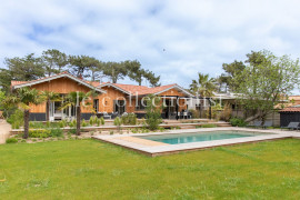 
                                                                                        Location de vacances
                                                                                         Villa des Figuiers