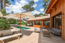 
                                                                                        Location de vacances
                                                                                         Villa des Lilas