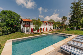 
                                                                                        Location de vacances
                                                                                         Villa Elaia