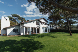 
                                                                                        Location de vacances
                                                                                         Villa Elisabeth