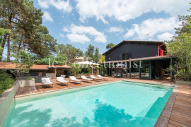 
                                                                                        Location de vacances
                                                                                         Villa la Prunelle