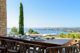 
                                                                                        Location de vacances
                                                                                         Villa Lux