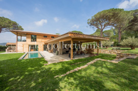 
                                                                                        Location de vacances
                                                                                         Villa Manon