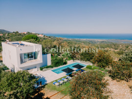 
                                                                                        Location de vacances
                                                                                         Villa Persephone