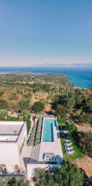 
                                                                                        Location de vacances
                                                                                         Villa Persephone