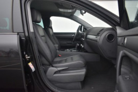 
                                                                                        Voiture
                                                                                         Volkswagen Touareg 3.0 TDI