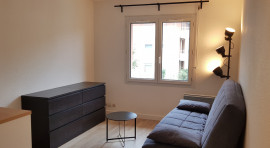 
                                                                                        Location
                                                                                         Yuna RIOU / N° 1211 / T1 / 19 m² / Meublé