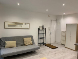 
                                                                                        Location
                                                                                         1 pièce• 27m²