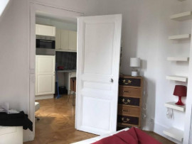 
                                                                                        Location
                                                                                         2 pièces• 20m²• 1 chambre