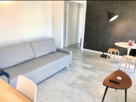 
                                                                                        Location
                                                                                         Aix Centre Mirabeau Beau T2 50 M2 parking , clim