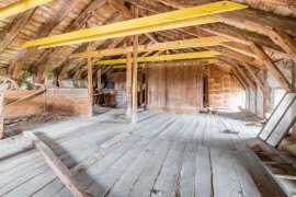 
                                                                                        Vente
                                                                                         Ancienne ferme de 880 m² au Val d'Arcomie (15)