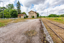 
                                                                                        Vente
                                                                                         Ancienne gare + habitation Châtillon s/ Seine