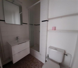 
                                                                                        Location
                                                                                         Appartement 1 pièce de 28.06m²