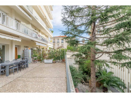 
                                                                                        Vente
                                                                                         Appartement  2 Pièce(s) 48 m²  à vendre