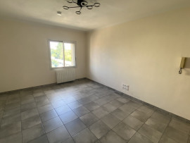 
                                                                                        Location
                                                                                         appartement 2 pièces 42 m²