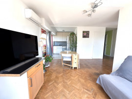 
                                                                                        Vente
                                                                                         Appartement 2 pièces 42m²