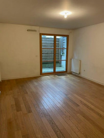 
                                                                                        Vente
                                                                                         Appartement 2 pièces