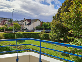 
                                                                                        Vente
                                                                                         Appartement 2 pièces avec Garage et Balcon filant