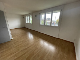 
                                                                                        Location
                                                                                         Appartement 2 pièces avec une belle pièce de vie