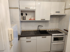 
                                                                                        Location
                                                                                         Appartement 2 pièces en duplex Courbevoie - proche Défense (loyer tout inclus)