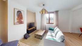 
                                                                                        Location
                                                                                         Appartement 2 pièces rénové et meublé à Lille