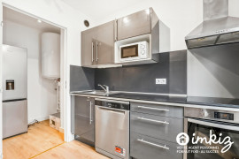 
                                                                                        Vente
                                                                                         Appartement 2 pièces, vient d être refait à neuf