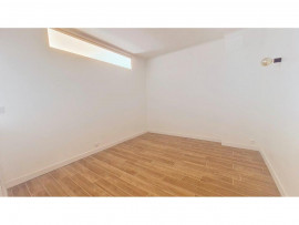 
                                                                                        Vente
                                                                                         Appartement  3 Pièce(s) 68 m²  à vendre