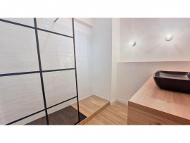 
                                                                                        Vente
                                                                                         Appartement  3 Pièce(s) 68 m²  à vendre