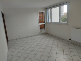 
                                                                                        Location
                                                                                         Appartement 3 pièces 65m2 Créteil