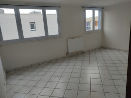 
                                                                                        Location
                                                                                         Appartement 3 pièces 65m2 Créteil