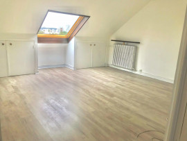 
                                                                                        Vente
                                                                                         Appartement 3 pièces