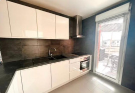 
                                                                                        Vente
                                                                                         Appartement 3 pièces