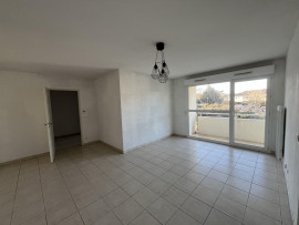 
                                                                                        Vente
                                                                                         Appartement 3 pièces