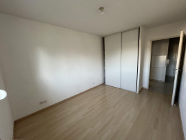 
                                                                                        Vente
                                                                                         Appartement 3 pièces