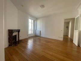 
                                                                                        Vente
                                                                                         Appartement 3 pièces